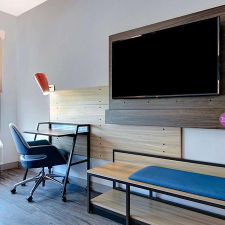 Отель Tru By Hilton Macon North, Ga Экстерьер фото