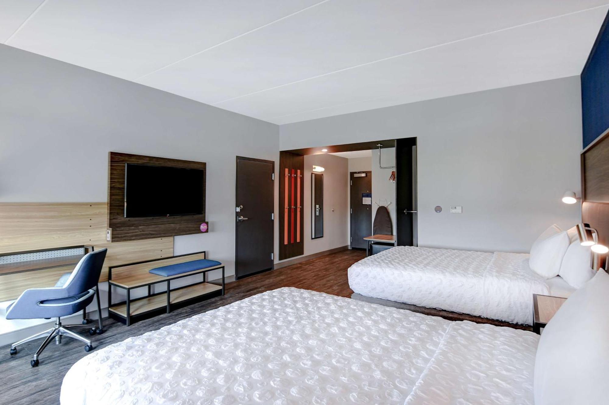 Отель Tru By Hilton Macon North, Ga Экстерьер фото